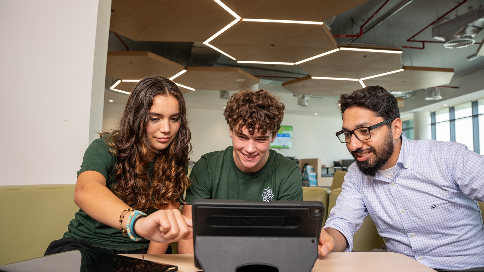 one teacher with two students